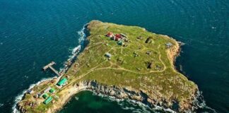 Grăniceii de pe Insula Șerpilor ar fi în viață, anunță Marina Ucrainei Insula Șerpilor FOTO: Marina Ucrainei/Facebook