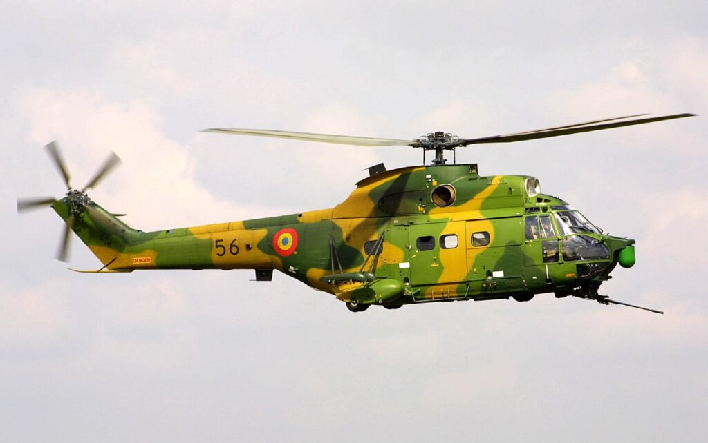 Elicopter IAR-330 Puma