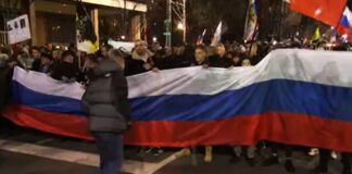 Protest pro-Rusia în Belgrad, cu mii de sârbi ce îl susțin pe Putin: „Slavă Domnului, Mama Rusia va câștiga” | VIDEO protest pro-rusia belgrad