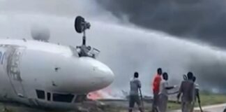 Un avion s-a răsturnat și a luat foc la aterizare, dar toți pasagerii au supraviețuit avion accident somalia