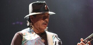 Carlos Santana s-a prăbușit pe scenă în timpul unui concert carlos santana