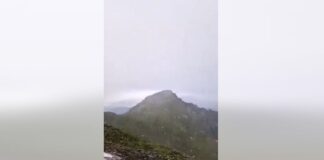 Ninge în mijlocul verii în România. Unde au fost surprinse imaginile ninsoare bucegi