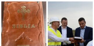 Biserica i-a dat lui Sorin Grindeanu o Biblie cu numele lui pe copertă sorin grindeanu biblie