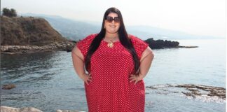 O tânără nu a fost lăsată să se urce în avion pe motiv că este prea grasă