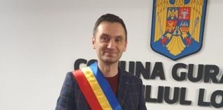 Un primar din România și-a redus salariul său și al consilierilor cu 20% ca să aibă bani de investiții primarul silviu tinei