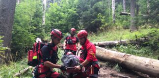 Șeful Salvamont: Atenţie cu cine vă aventuraţi pe munte! Zeci de persoane care nu se cunosc îşi dau întâlnire pe internet salvamont românia