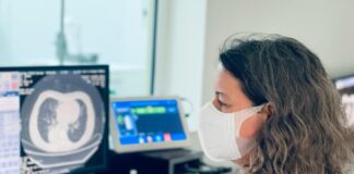 Copil internat cu o boală rară de piele la Timișoara Spitalul Victor Babeș Timișoara