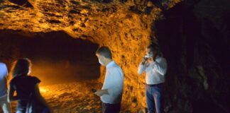 Catacombele de După Ziduri din Brașov vor fi deschise pentru public Catacombele din Brașov.