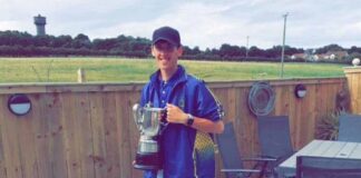 Un tânăr de 21 de ani a fost diagnosticat cu cancer și a murit după doar 3 zile