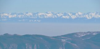 Vârful Moldoveanu și Munții Făgăraș, vizibili din Cluj. Fotografii spectaculoase într-o zi senină munții făgăraș cluj