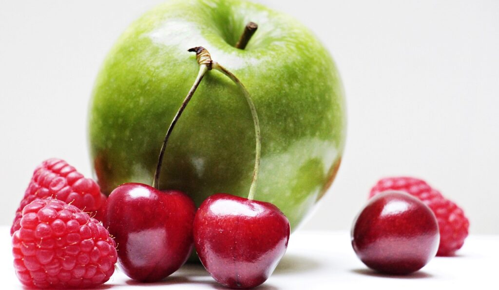 câte calorii are un măr verde