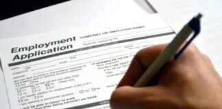 Care este last name și cum îl deosebești de first name care este last name