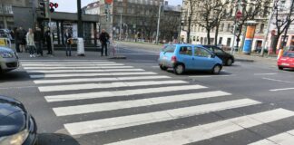 Ce pedeapsă a primit șoferul care a trecut pe roșu și a lovit mortal un copil pe trecerea de pietoni trecere de pietoni