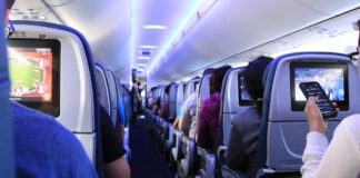 De ce este absolut obligatoriu să îți dai cu cremă de protecție solară în avion avion pasageri