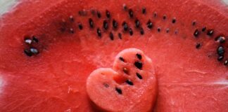 Câte calorii are lubenița. O felie sau 100 de grame câte calorii are lubenița