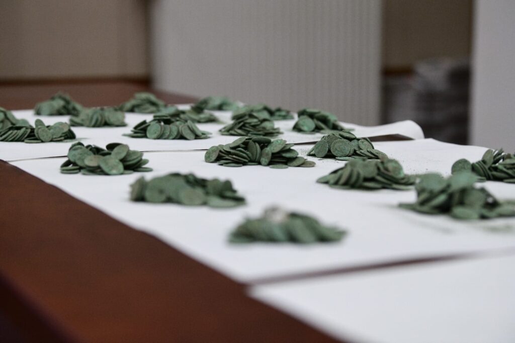 tezaur monede argint