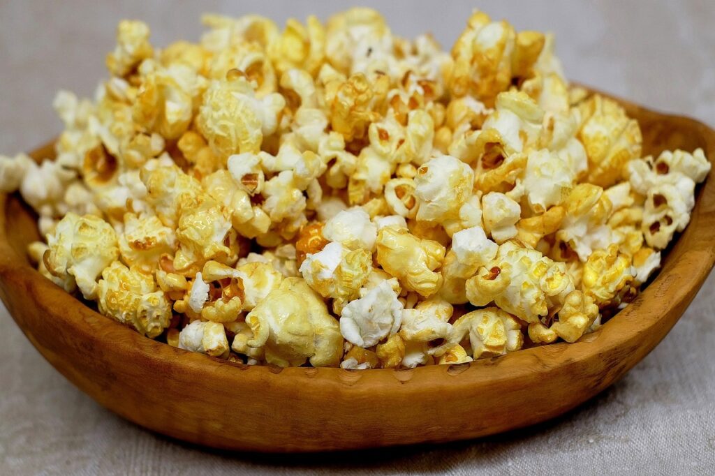 câte calorii are popcornul