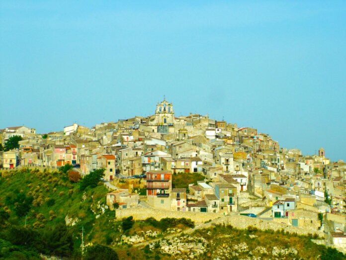 Orașul Mussomeli FOTO: Wikimedia Commons