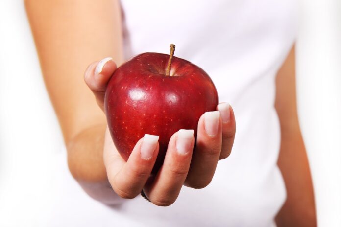 câte calorii are un măr roșu