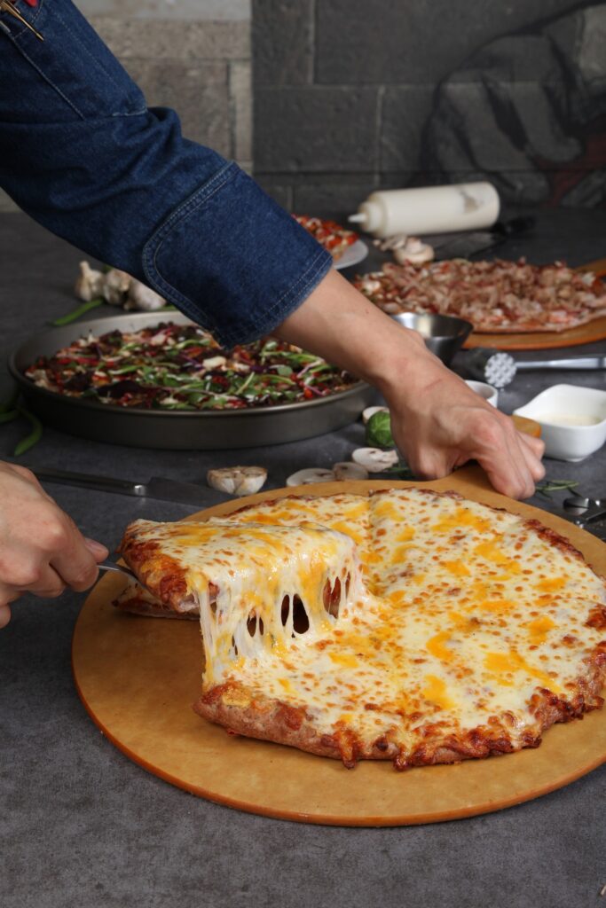 câte calorii are o pizza quattro formaggi
