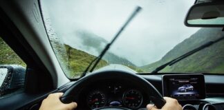 Amendă de 121.000 € pentru un șofer care a depășit limita de viteză cu 30 km/h. Motivul pentru care a primit amenda uriașă șofer vehicul mașină