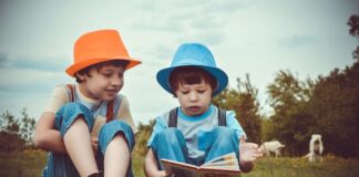 Motive pentru care sa incluzi in rutina de vacanta lectura unor carti pentru copii