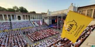 Acuzații de agresiune sexuală într-o tabără AUR. O fată de 17 ani s-a trezit dimineața cu dureri și sângerări AUR