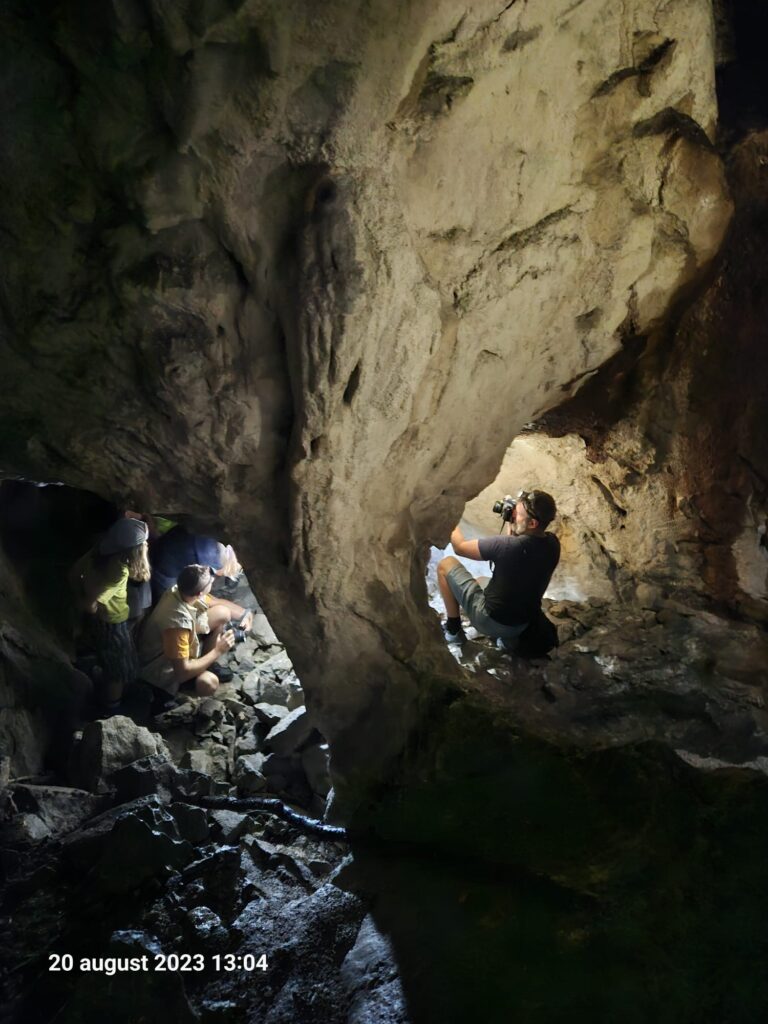 peșteri marmură apuseni