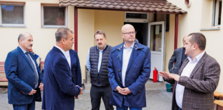Un fost om al străzii a donat 10.000 de lei pentru renovarea adăpostului în care a stat pe când nu avea locuință satu mare centrul social