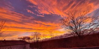 Cer magnific la asfințit în a doua zi de Crăciun, în mai toate colțurile țării. Imaginile surprinse fac senzație