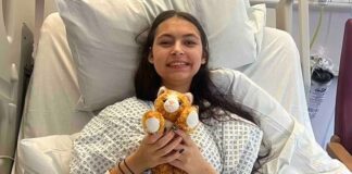 O fată se luptă pentru viața ei, după ce a mâncat la un târg de Crăciun și s-a infectat cu E. coli