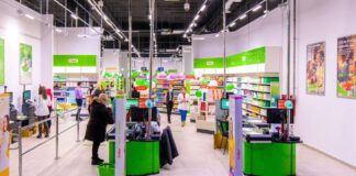 Joburi în farmaciile Dr. Max. Se oferă reduceri la produse, abonament pentru servicii stomatologice, transport dr max