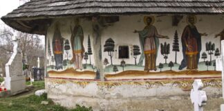 Prima capitală a Țării Românești va fi Stațiune Turistică de Interes Național Biserica de lemn din Voroveni FOTO: Alexandru Baboş/Wikimedia Commons