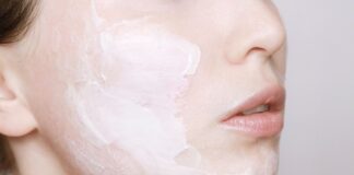Substanță cancerigenă detectată în mai multe creme de față de la branduri cunoscute cremă de față
