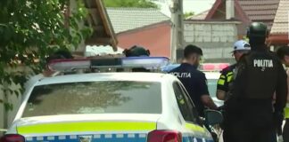 Membrul unui partid, prins în timp ce împărțea bani votanților. Avea plicuri cu peste 4.000 de euro