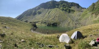2 drumeți au constatat cu stupoare că le-au fost furate cortul și toate lucrurile din el: „Se fură fără milă și pe munte” cort munți făgăraș