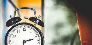 Când se schimbă ora în 2025 și trecem la ora de vară ceas oră