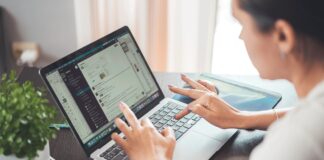 O femeie a vrut să își vândă bicicleta pe o platformă online, dar a rămas fără 11.000 de lei în cont internet laptop