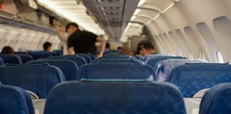 O companie aeriană oferă recompense angajaților care identifică bagajele mari FOTO: juno1412/Pixabay.com