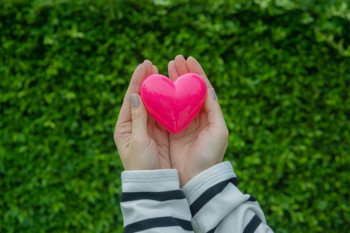 cum-deosebesti-o durere-trecatoare-de-o-problema-reala-a-inimii cum-deosebesti-o durere-trecatoare-de-o-problema-reala-a-inimii